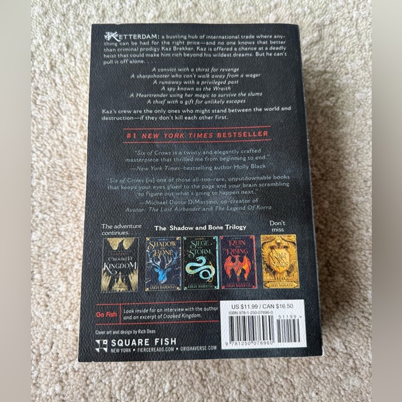 Six of Crows book by Leigh B Ardugo LIKE NEW CONDITION - Picture 2 of 4